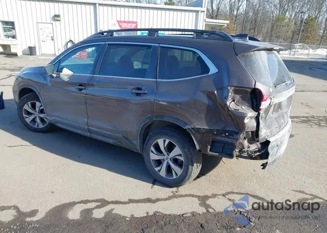 2019 Subaru Ascent Premium z USA, uszkodzony, nr VIN 4S4WMACDXK3474618